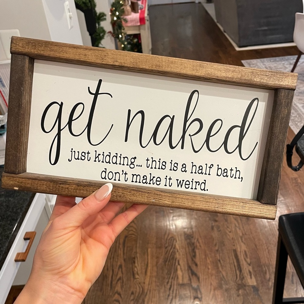 Adorable and hilarious powder room sign